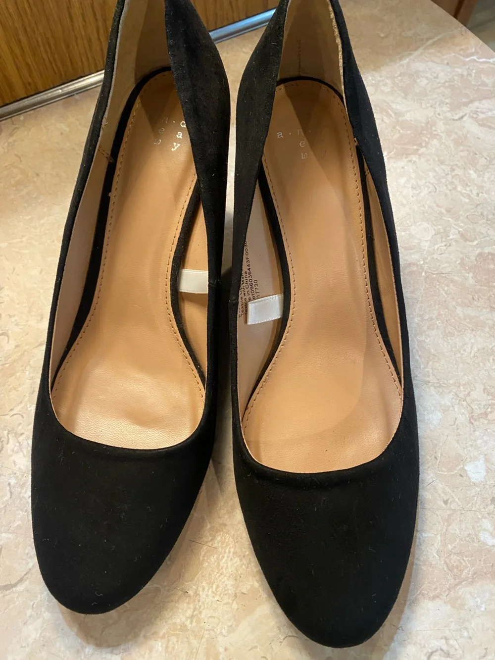 a new day Black Suede Round-Toe Pumps